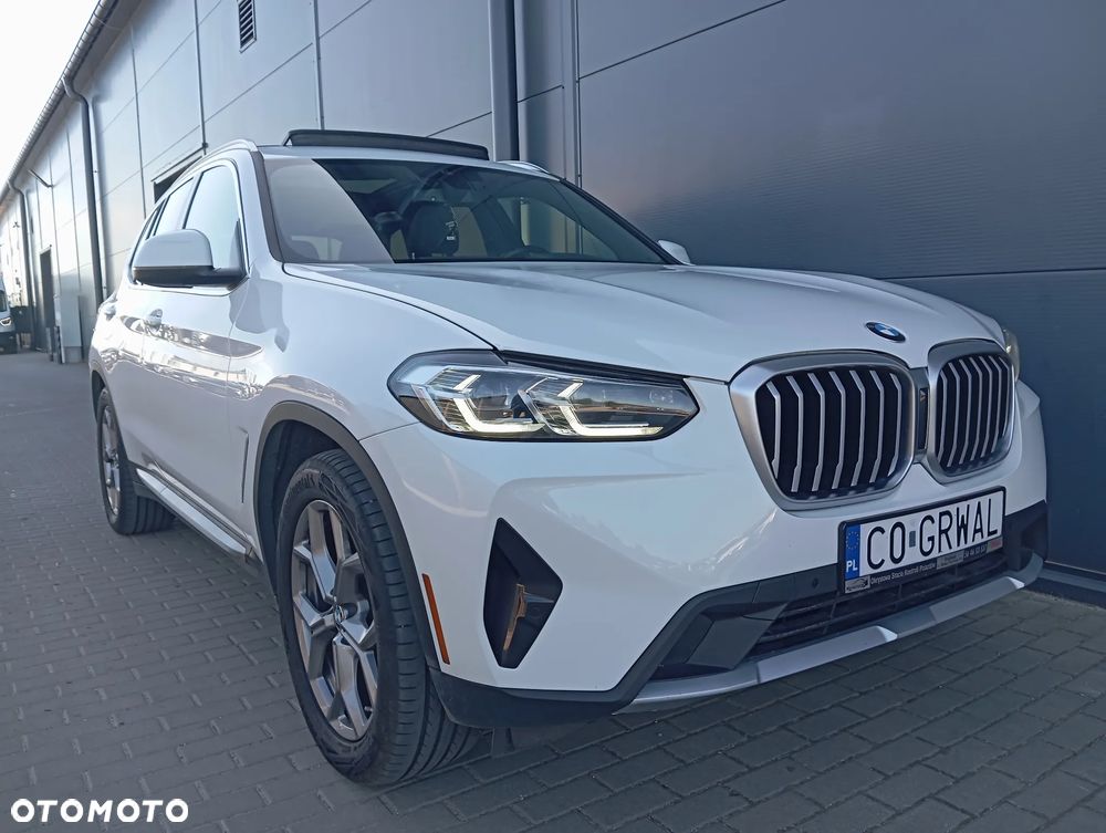 BMW X3 xDrive30i Luxury Line sport - 4
