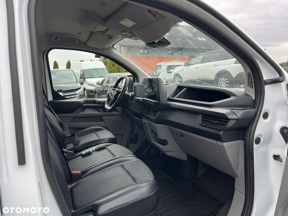 Ford Transit Custom - 11