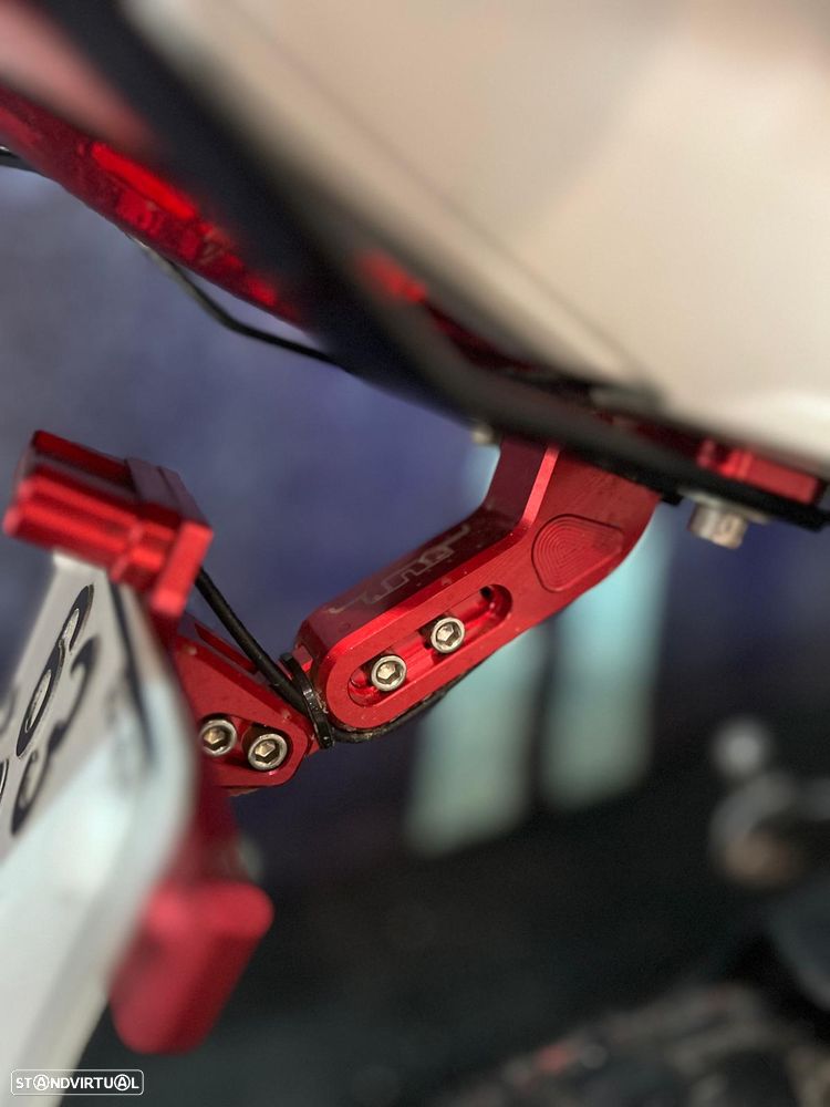 Benelli TNT Tornado 125 - 4