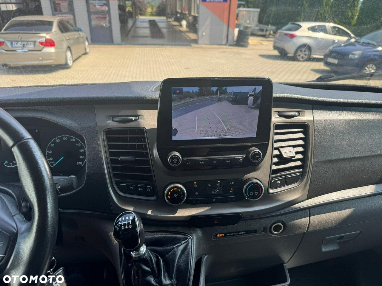 Ford Transit - 13