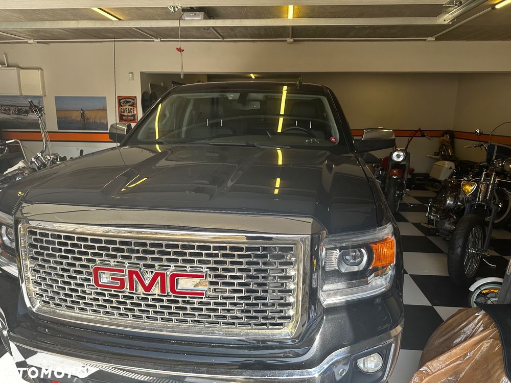 GMC Sierra - 27
