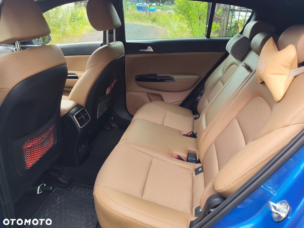 Kia Sportage 1.6 GDI Black Edition 2WD - 10