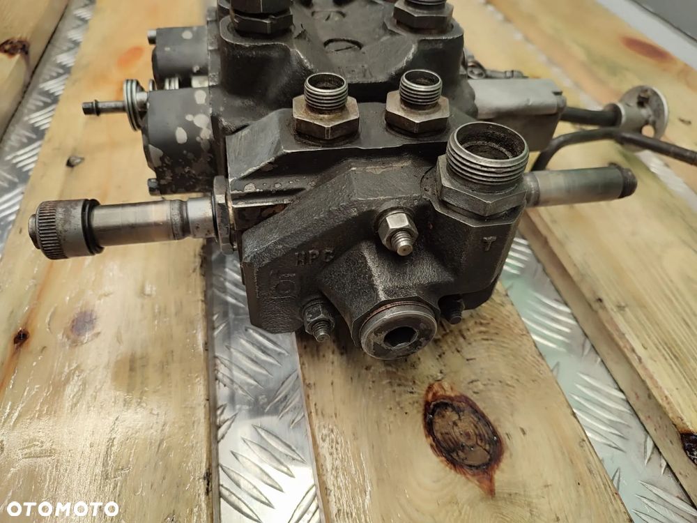 Rozdzielacz hydrauliczny 644300080 Schaffer 690T - 10