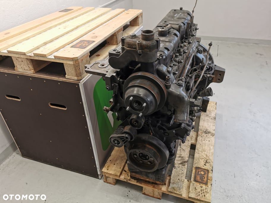 Silnik Massey Ferguson 8660 {Agco Power Sisu 84CTA-4V SCR} - 2
