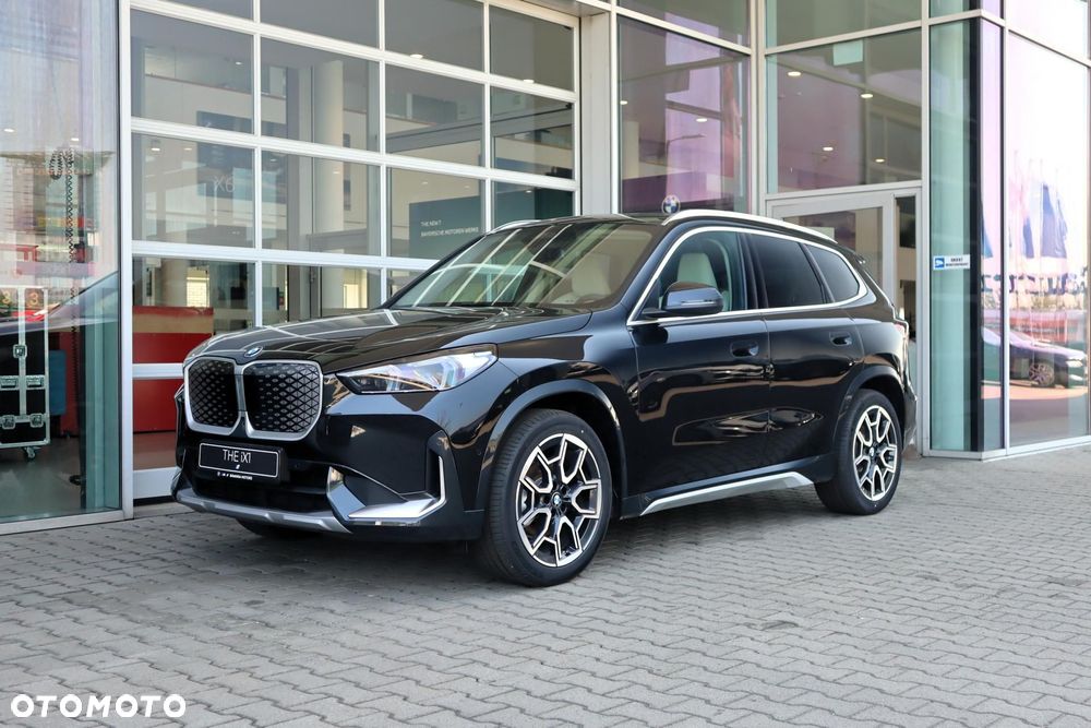 BMW iX1 eDrive20 66.5kWh xLine - 1