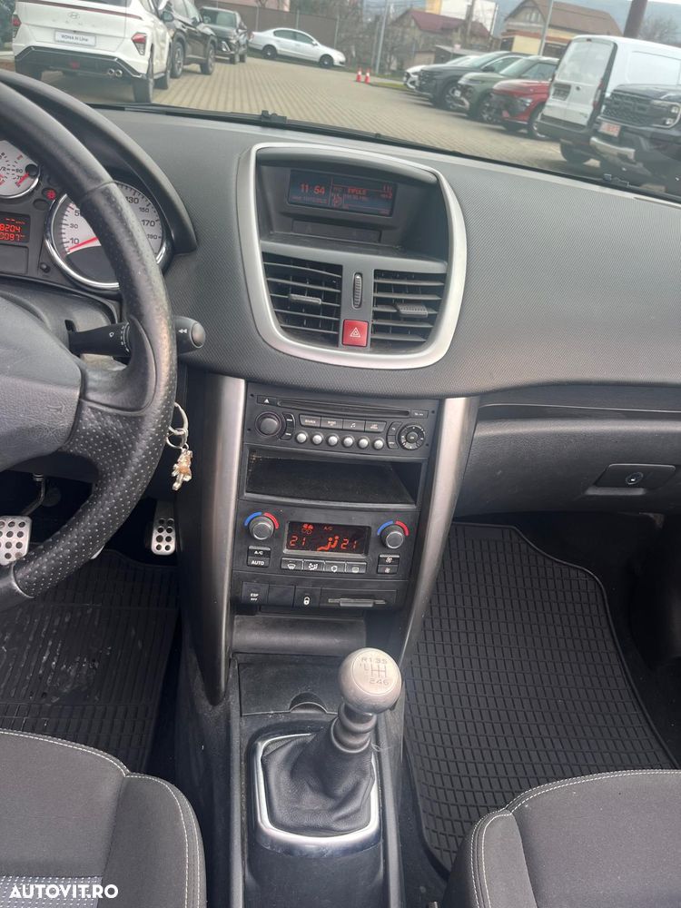 Peugeot 207 CC FAP 110 (Blue Lion) Premium - 11