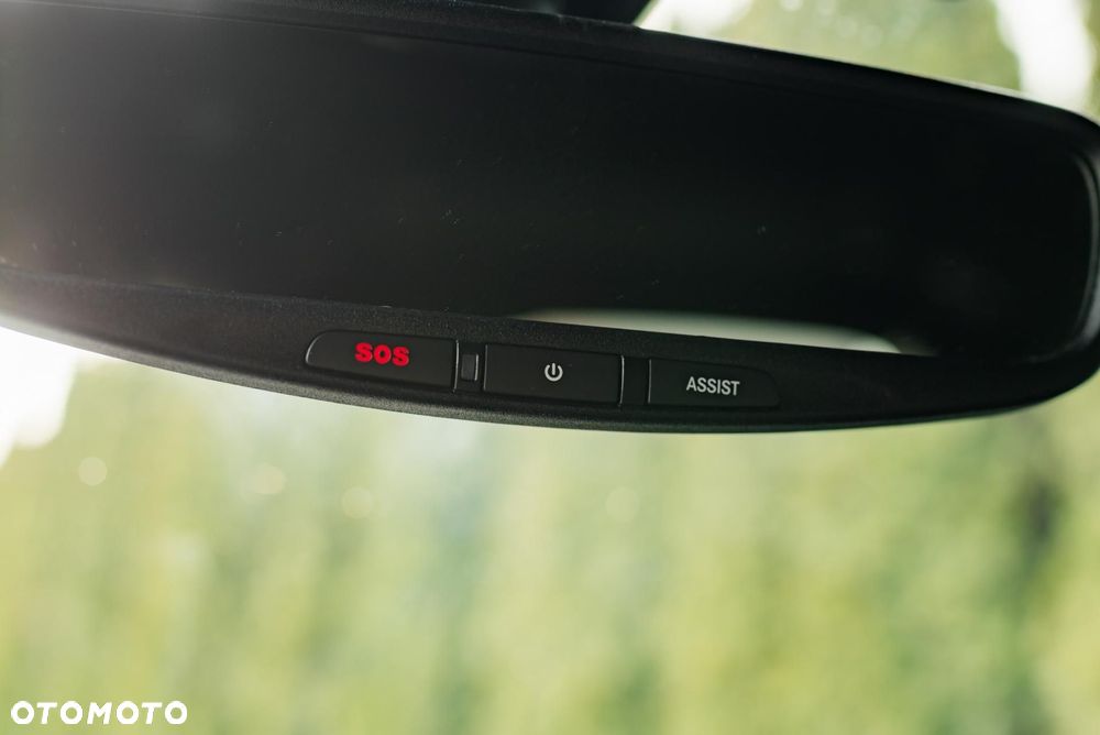 Chrysler Pacifica - 33