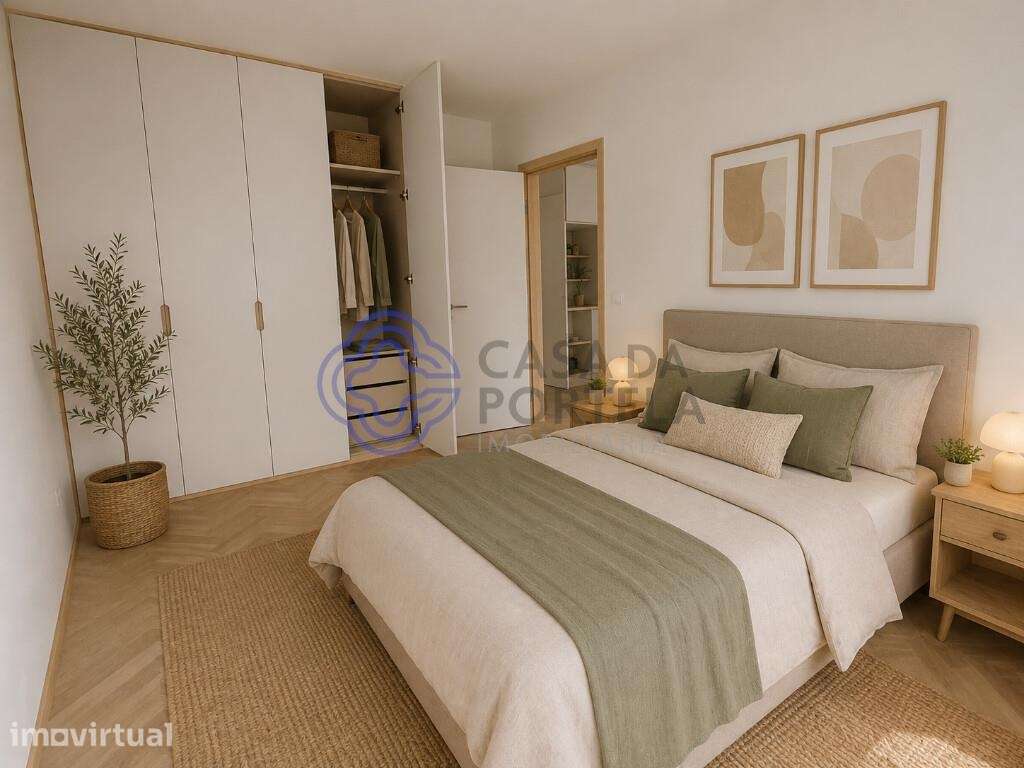 PRÉDIO TOTALMENTE RENOVADO NO CORAÇÃO DO PORTO - Grande imagem: 4/26