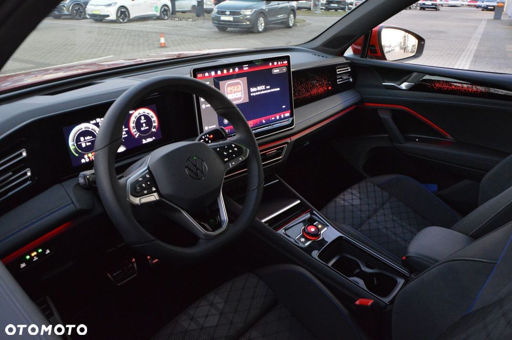 Volkswagen Tiguan - 11