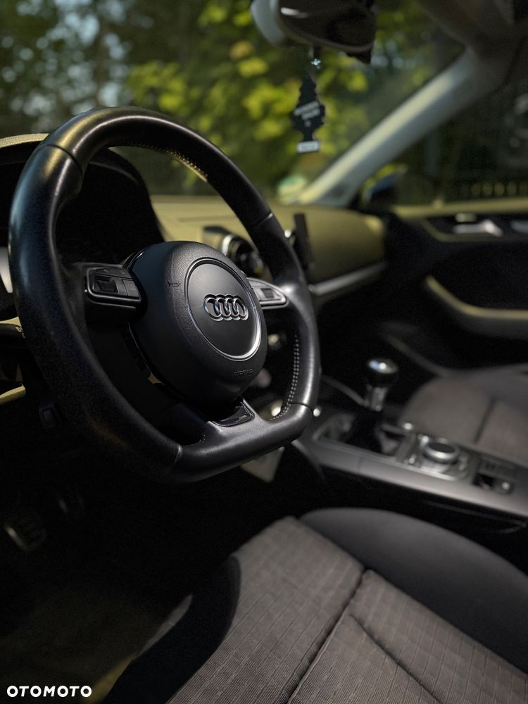 Audi A3 Sportback - 12