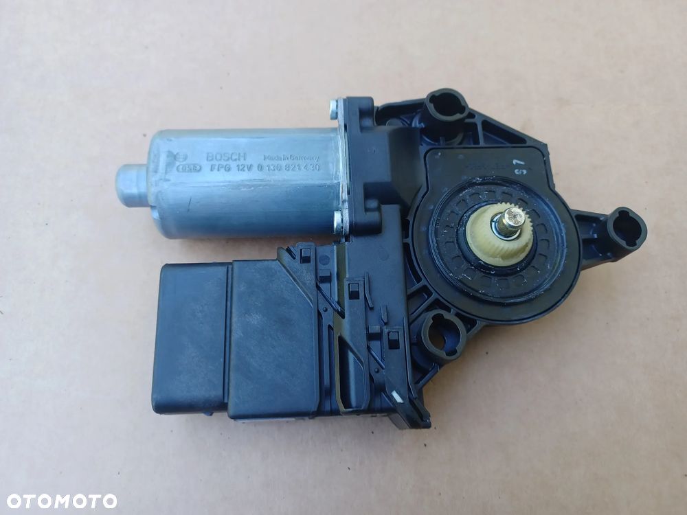 ŚILNICZEK SZYBY LEWY TYŁ GOLF VI 5K0959794 - 3