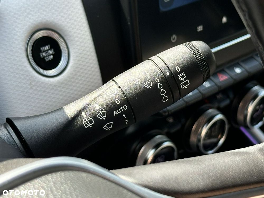Renault Clio - 26