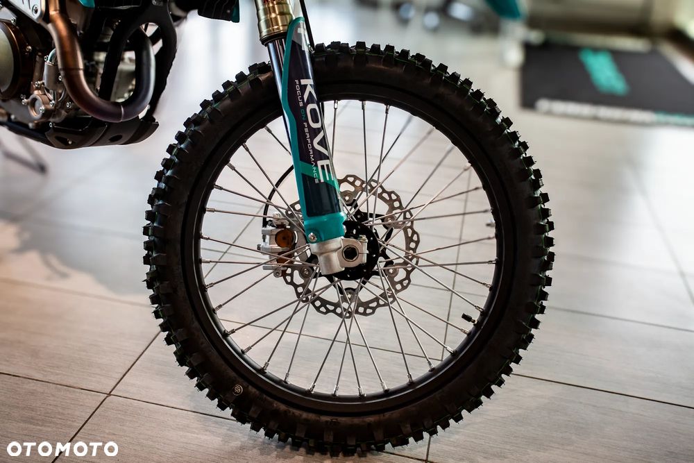 KOVE MX250 - 4