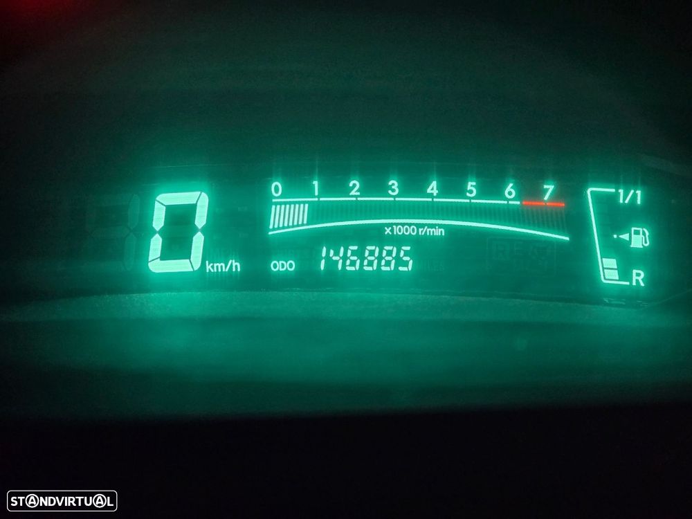 Toyota Yaris 1.0 VVT-i AC - 5