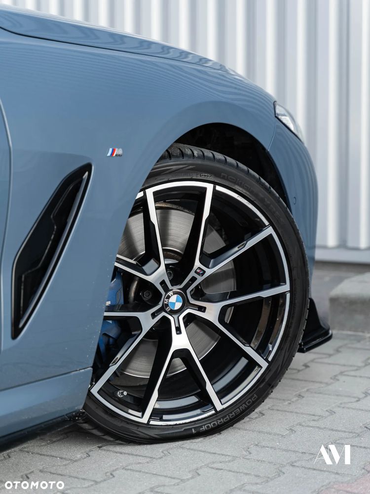 BMW Seria 8 M850i xDrive - 9