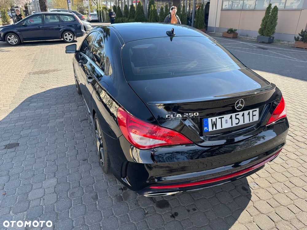 Mercedes-Benz CLA - 9
