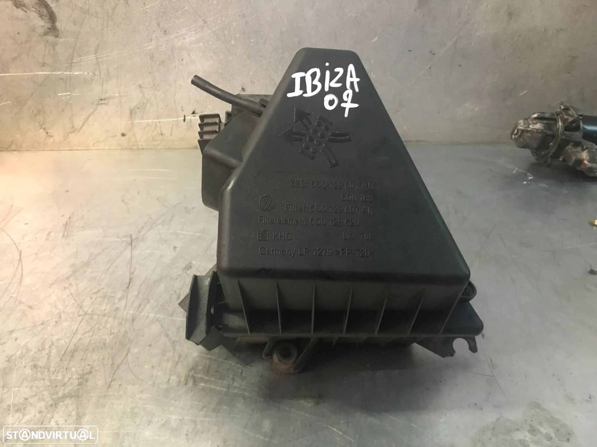 CAIXA DO FILTRO DE AR SEAT IBIZA / VOLKSWAGEN POLO 1.4TDI 6Q0129601AR - 1
