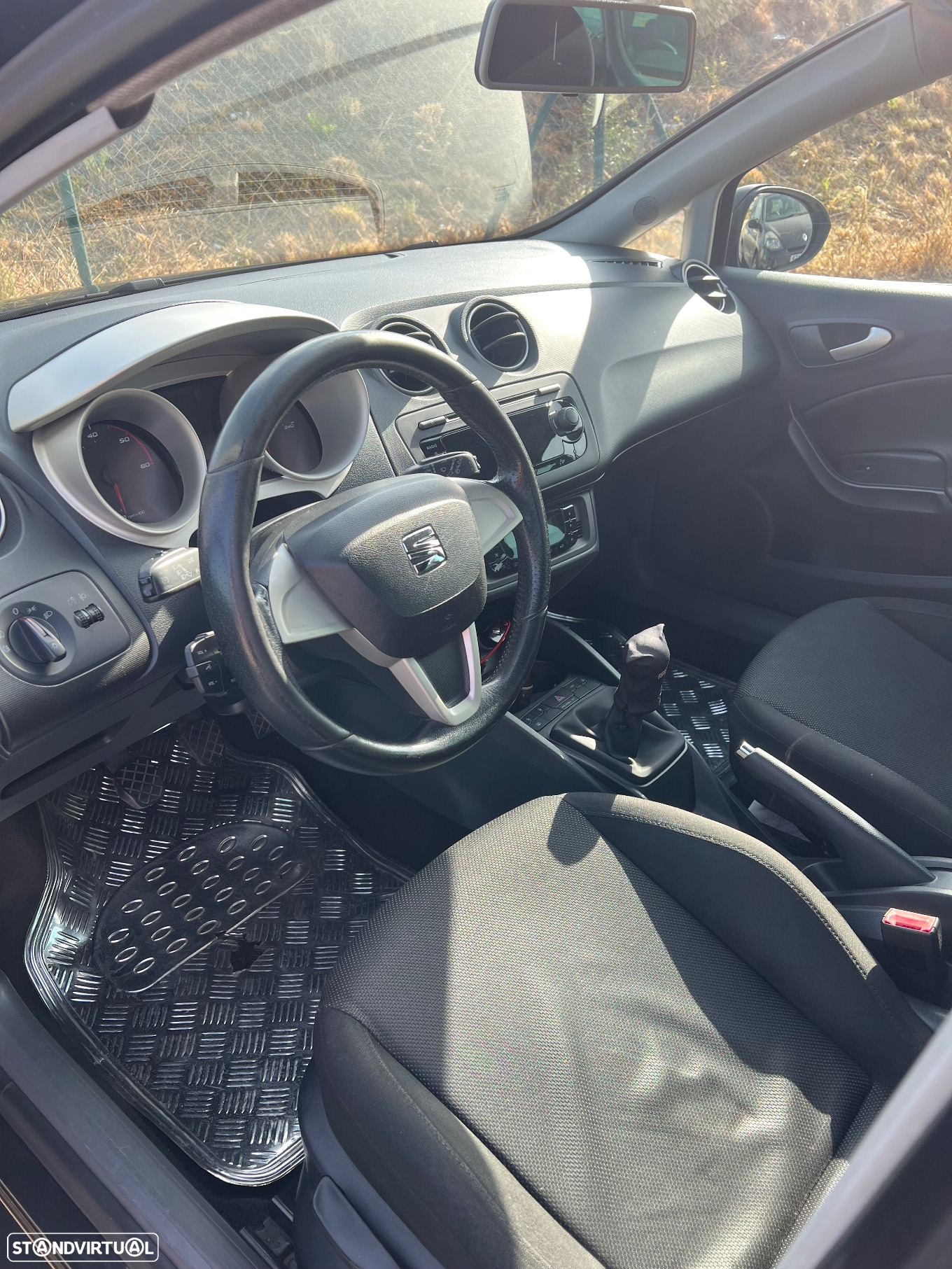 SEAT Ibiza 1.6 TDI Style DPF - 8