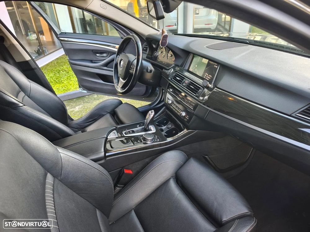 BMW 525 d Line Luxury Auto - 10