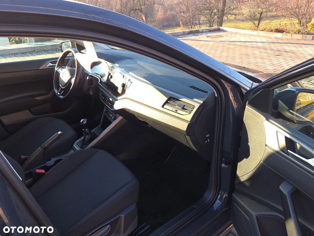 Volkswagen Polo 1.6 TDI SCR UNITED - 8