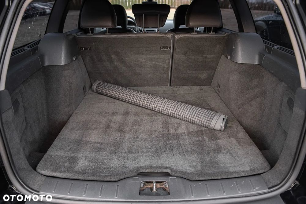 Volvo V50 T5 AWD Momentum - 25