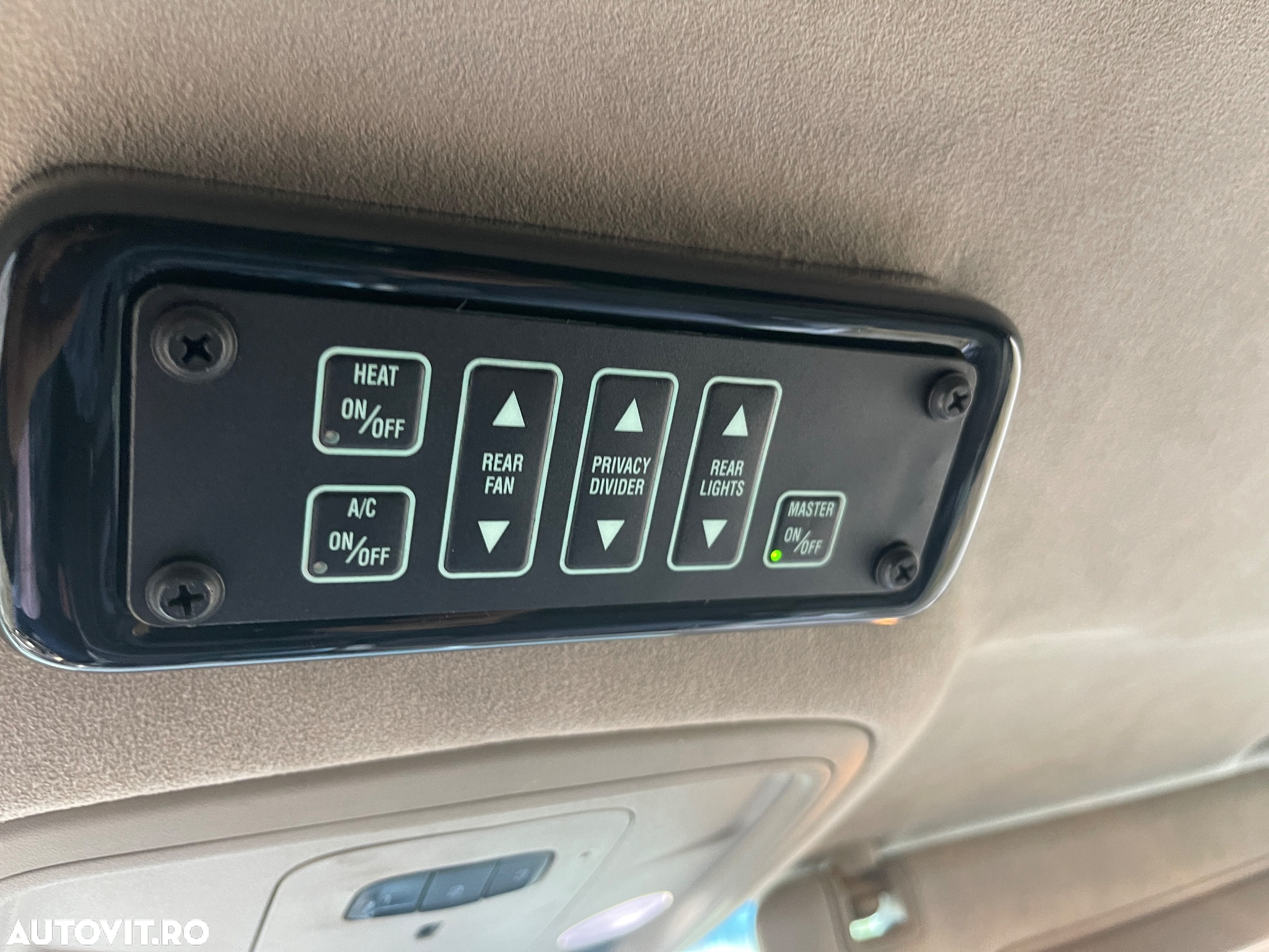 Cadillac XTS - 21