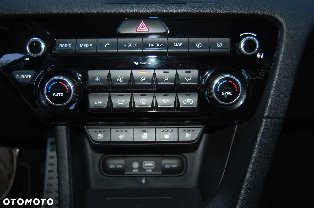 Kia Sportage 2,0 CRDI AWD GT Line - 34