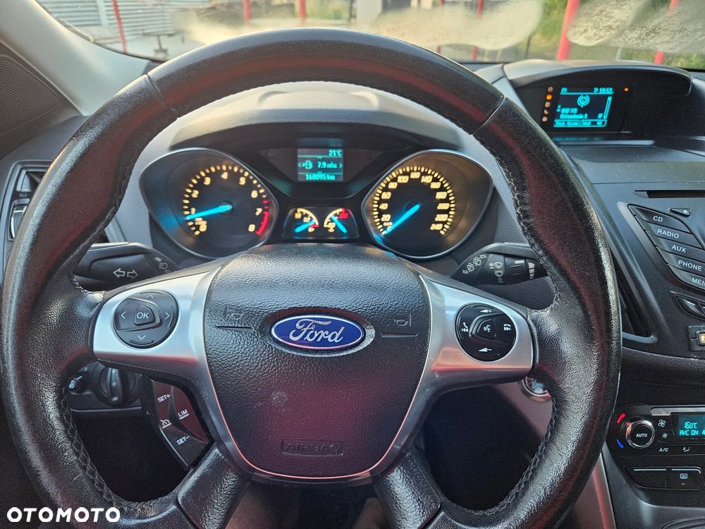 Ford Kuga - 23