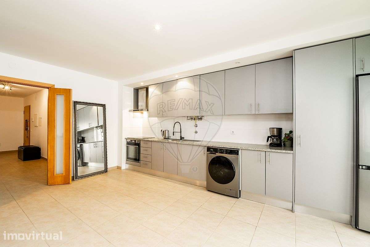 Apartamento T1 para venda - Grande imagem: 2/27