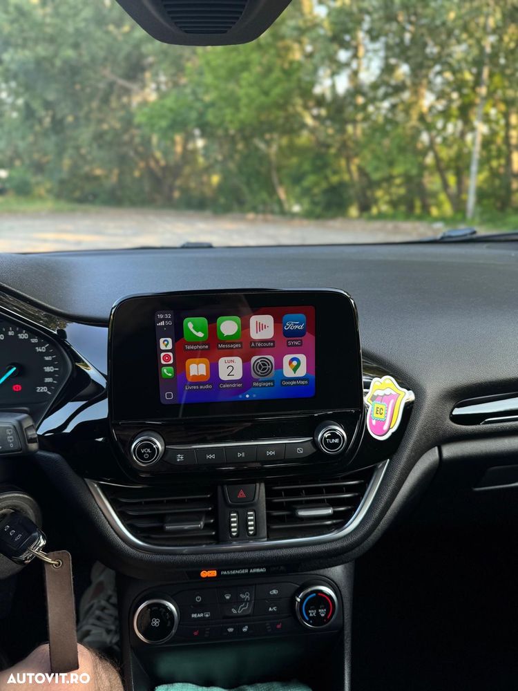 Ford Fiesta 1.0 EcoBoost Trend - 10