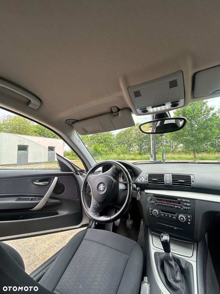 BMW Seria 1 - 12