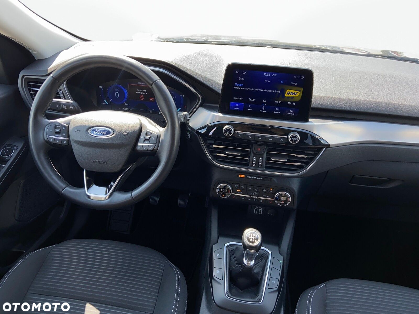 Ford Kuga 1.5 EcoBoost FWD Titanium - 12