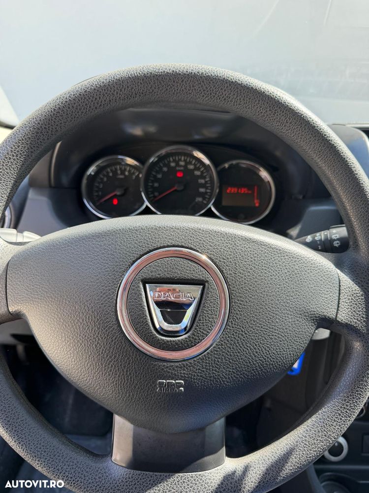 Dacia Duster 1.5 dCi 4x4 Ambiance - 13