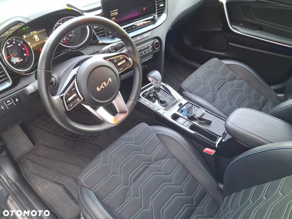 Kia XCeed 1.6 T-GDI Tribute DCT - 10