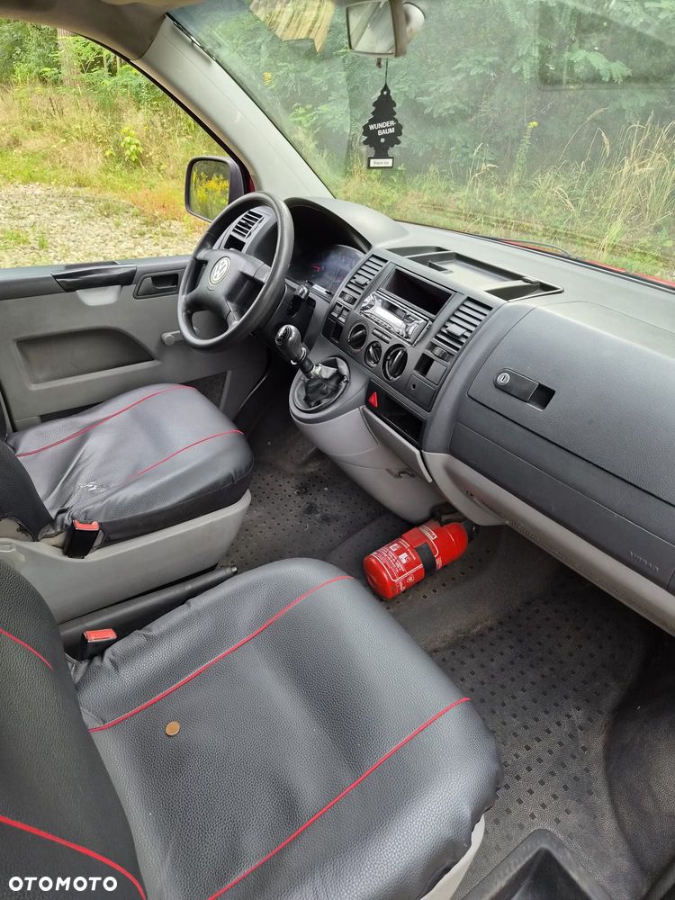 Volkswagen Transporter - 4