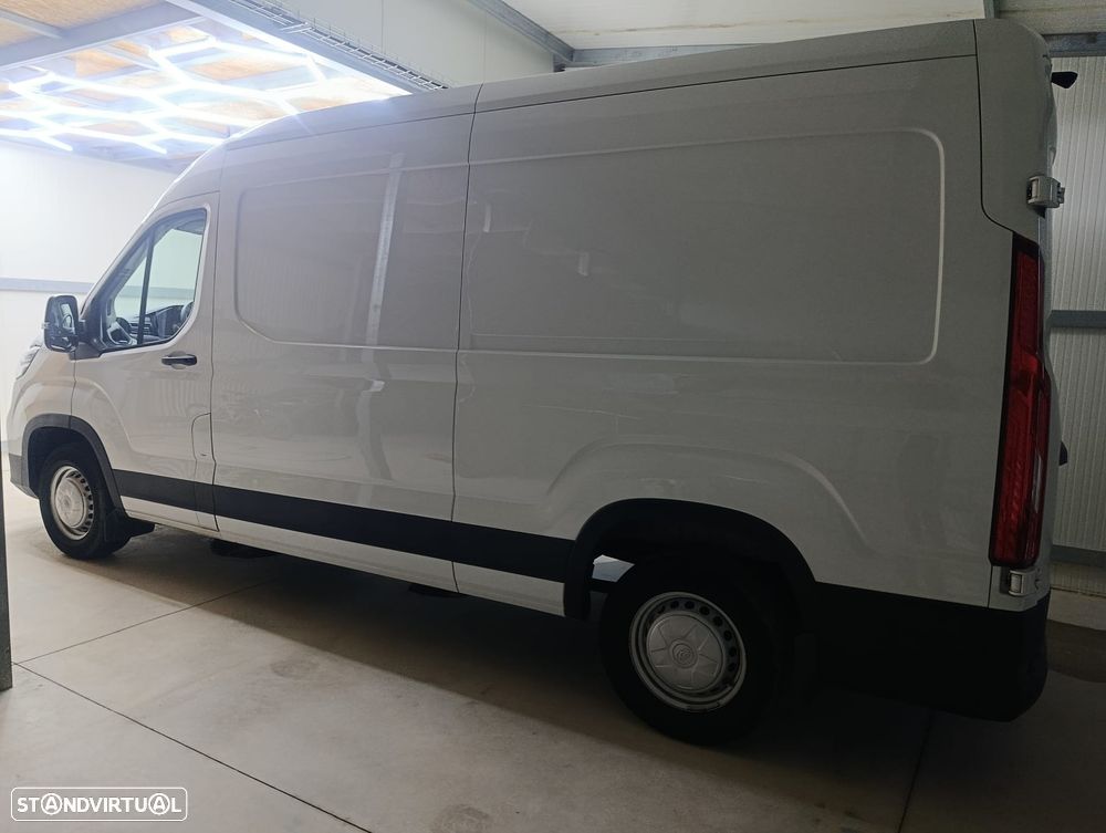 Maxus DELIVER 9 - 3
