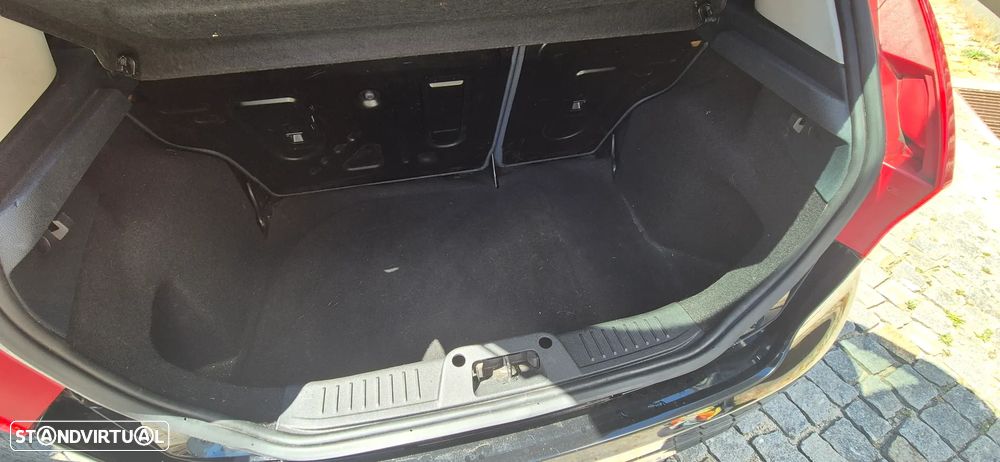 Ford Fiesta 1.4 TDCI Titanium 104g - 11
