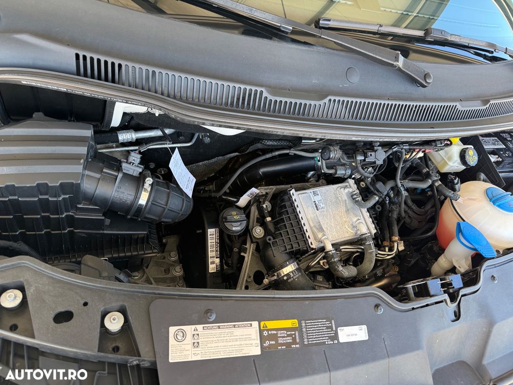 Volkswagen Transporter - 23
