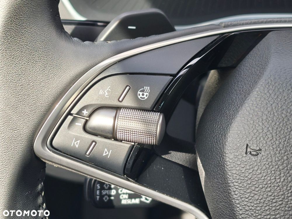 Skoda Octavia 1.5 TSI mHEV Selection DSG - 24