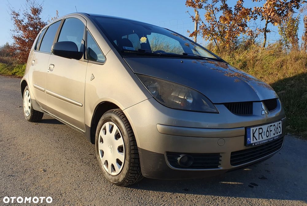 Mitsubishi Colt - 1
