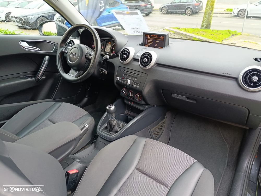 Audi A1 1.6 TDI Sport - 4