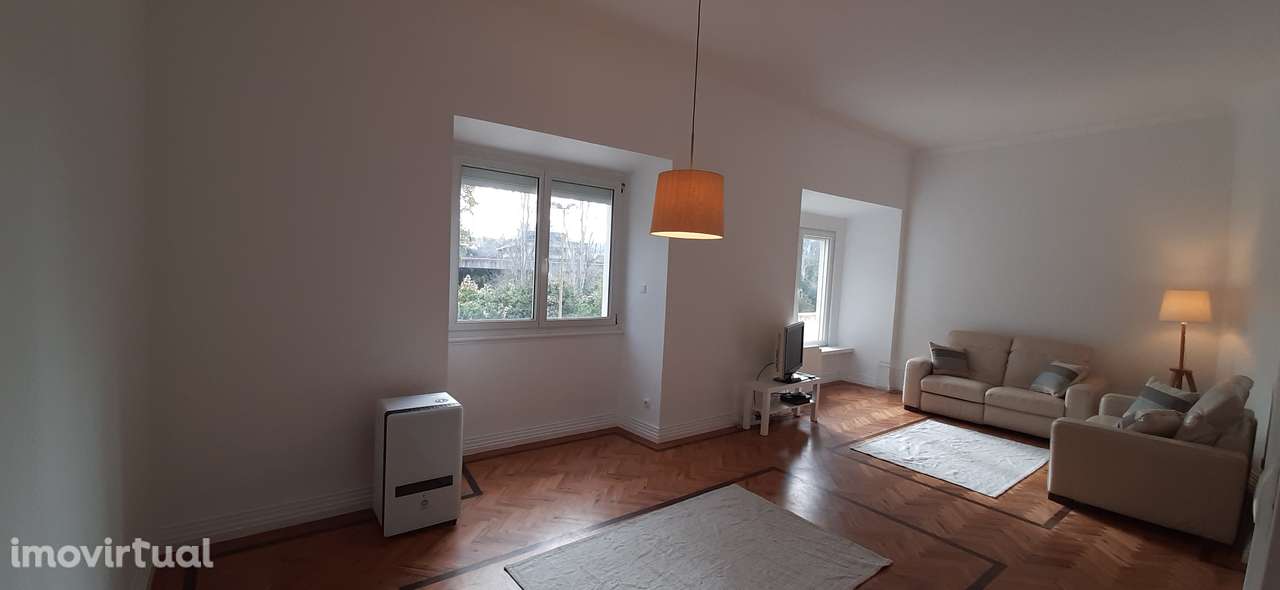 AVENIDA ELIAS GARCIA - GULBENKIAN - Grande imagem: 4/15