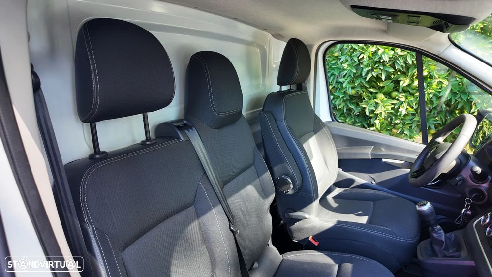 Renault Trafic 2.0 Blue dCi L1H1 - 25