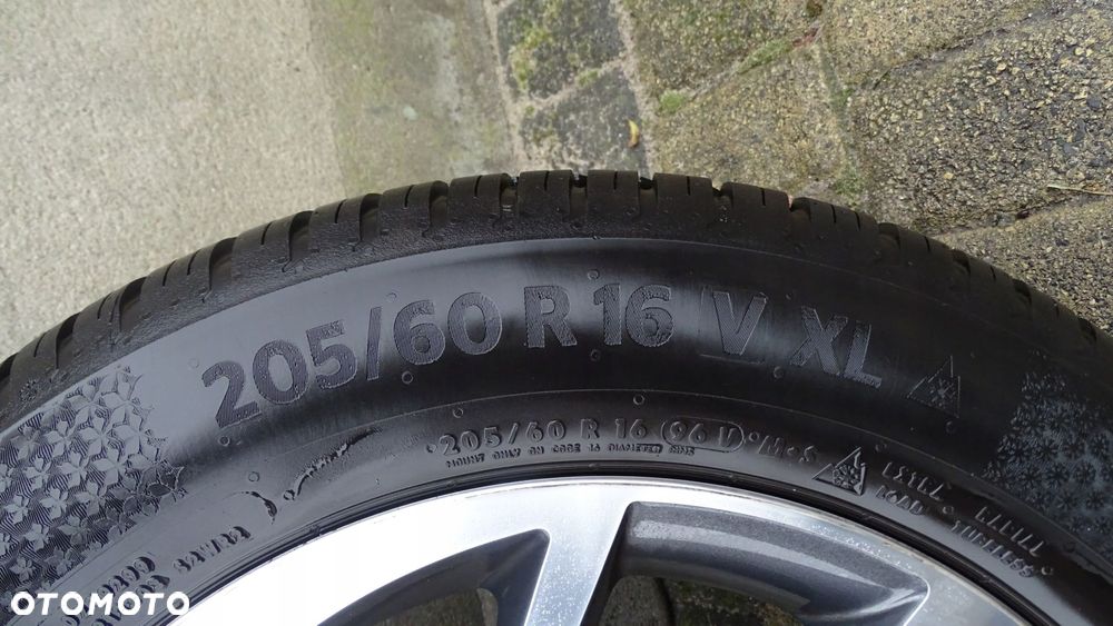 vw touran 5ta 6.5jx16h2 et48 5x112 - felga - 8