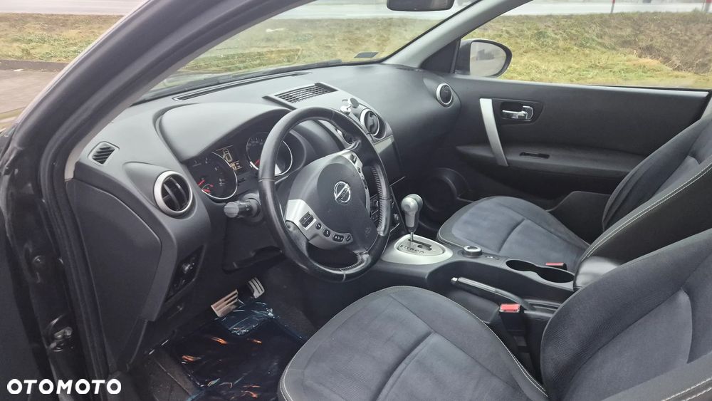 Nissan Qashqai+2 - 27