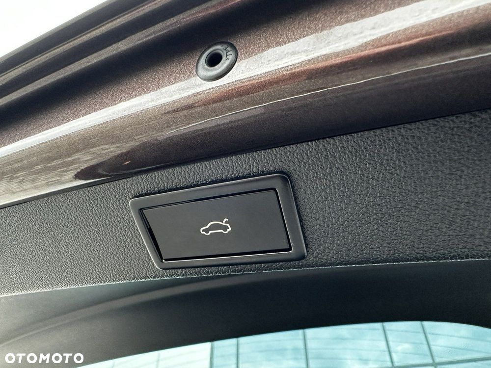 Skoda Octavia 2.0 TDI 4x4 DSG Scout - 35