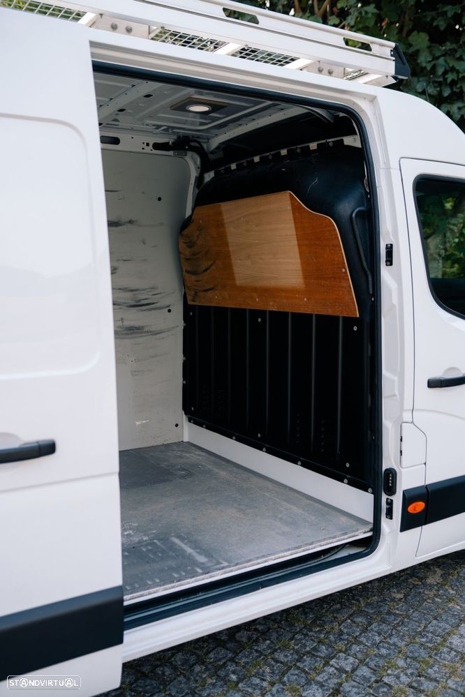 Renault Master Outro - 13