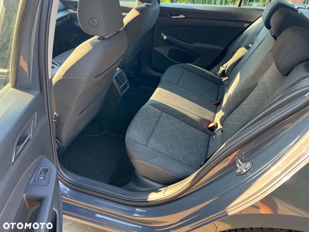 Volkswagen Golf 1.5 eTSI EVO Life DSG - 21