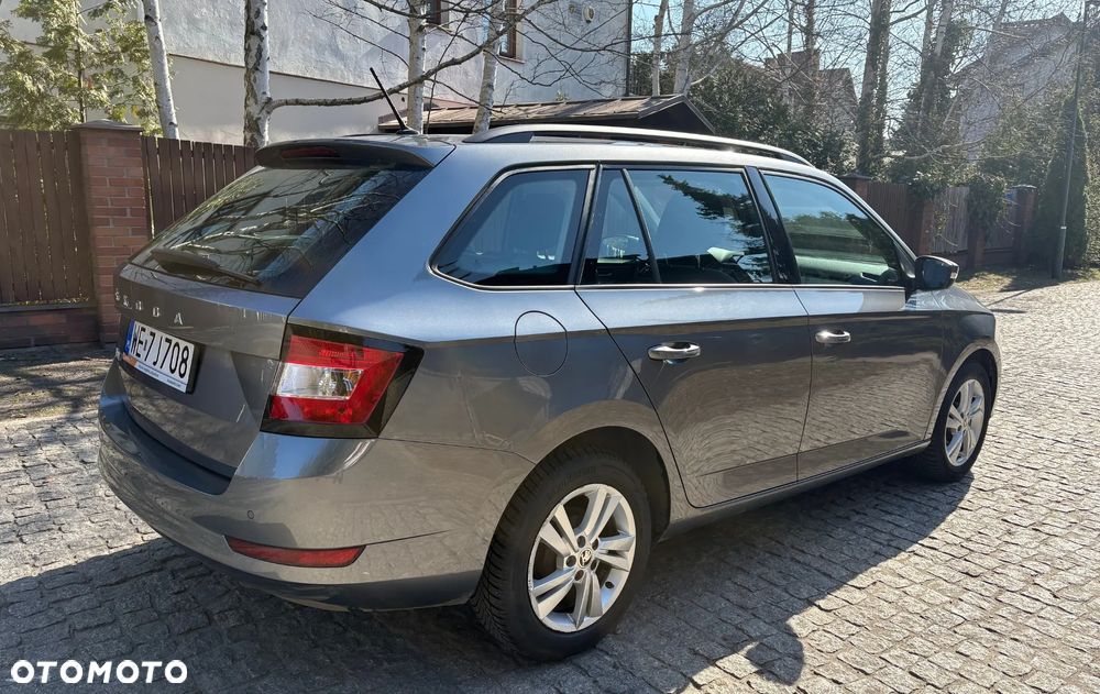 Skoda Fabia 1.0 TSI Ambition - 5