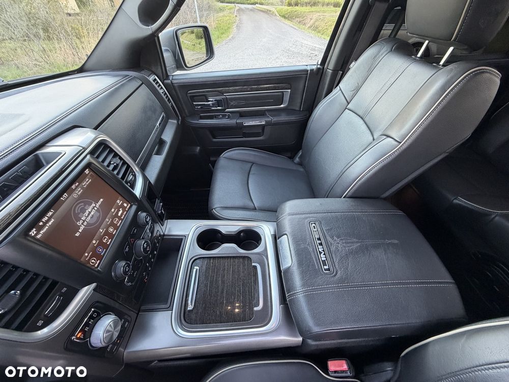 Dodge RAM 5.7 4x4 - 26